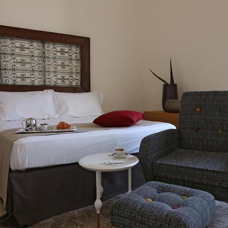Melodia3 Suites Noto Habitación foto